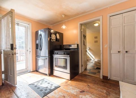 18 Pleasant St, Upton, MA 01568 photo 7