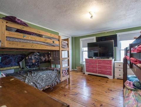 18 Pleasant St, Upton, MA 01568 photo 14