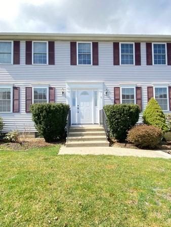 6 Benjamin Ter, Stoneham, MA 02180 photo 4