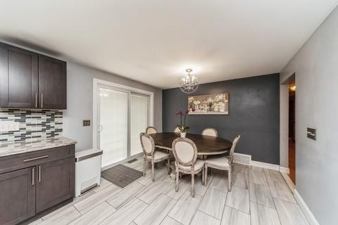 65 Commonwealth Ave, Worcester, MA 01604 photo 9