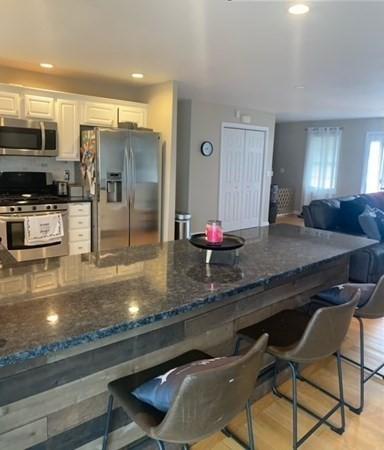 76 Evelyns Way, Fall River, MA 02724 photo 3