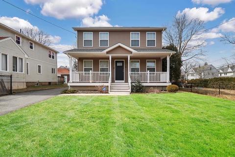 90 Norman St, Springfield, MA 01104 photo 1