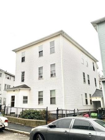 25 Esther St, Worcester, MA 01607 photo 2
