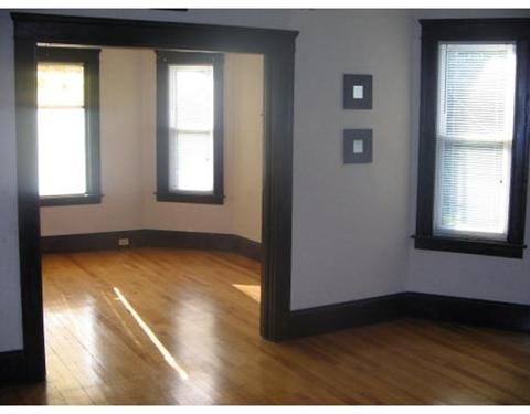 125 Pilgrim Ave, Worcester, MA 01604 photo 10