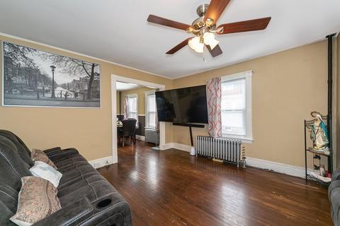 106 Cedar St, Framingham, MA 01702 photo 17