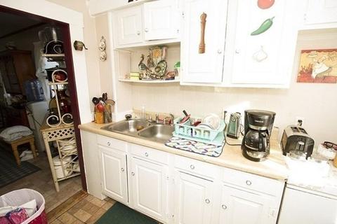 262 Wilbur St, Fall River, MA 02724 photo 4
