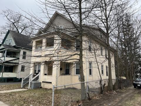 274 White St, Springfield, MA 01108 photo 3