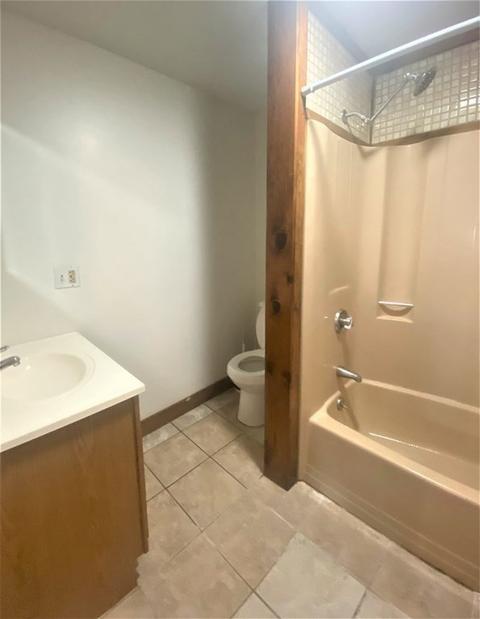 10 Stone Rd, Orange, MA 01364 photo 8