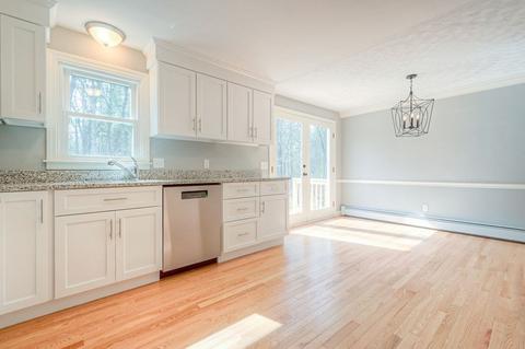 26 Cider Mill Ln, Upton, MA 01568 photo 9