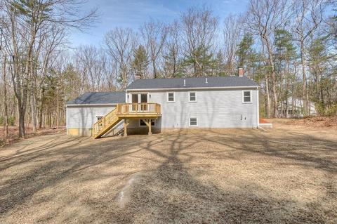 26 Cider Mill Ln, Upton, MA 01568 photo 32