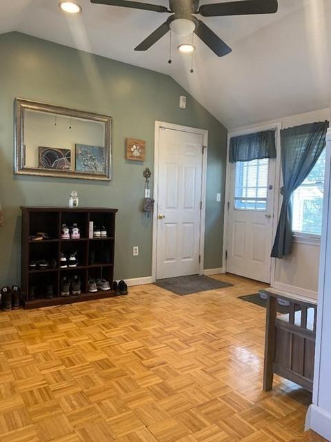 118 E Allen Rdg, Springfield, MA 01118 photo 4