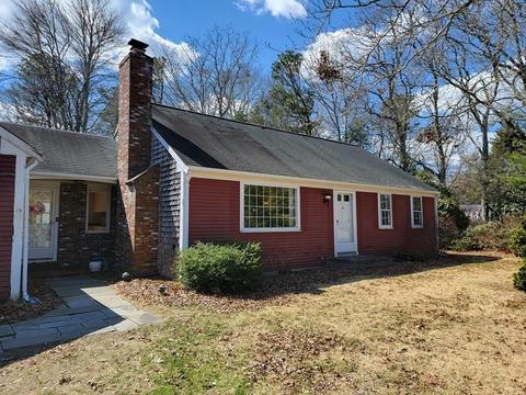785 Old Stage Rd, Barnstable, MA 02632 photo 2
