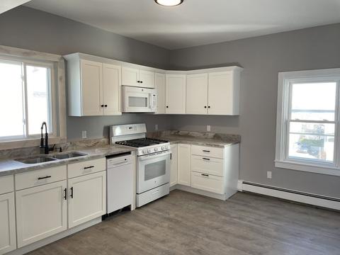 518 Fourth St, Fall River, MA 02721 photo 20