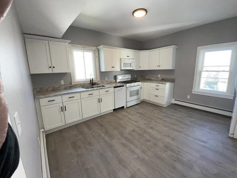 518 Fourth St, Fall River, MA 02721 photo 19