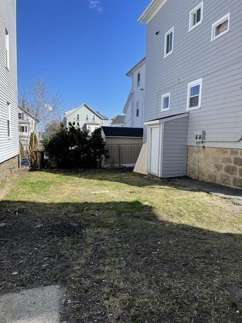 518 Fourth St, Fall River, MA 02721 photo 5