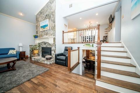 23 Ledgeview Dr, Freetown, MA 02702 photo 8