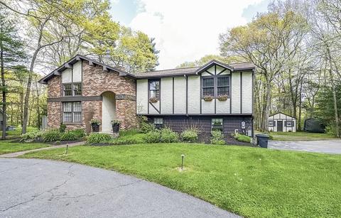 23 Ledgeview Dr, Freetown, MA 02702 photo 1