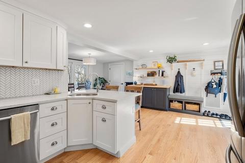 36 Sunset Dr, Beverly, MA 01915 photo 5