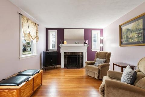 9 Eastern Ave, Wakefield, MA 01880 photo 11
