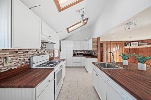 17 11th Ave, Wareham, MA 02571 photo 8