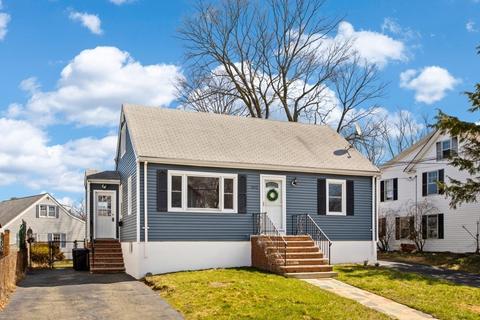 502 Central St, Saugus, MA 01906 photo 1