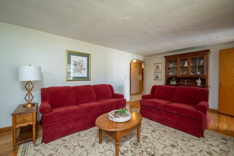137 Roy St, Springfield, MA 01104 photo 5