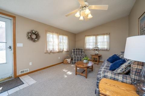 137 Roy St, Springfield, MA 01104 photo 12