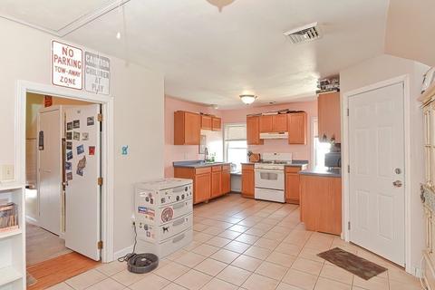 644 Prospect St, Fall River, MA 02720 photo 24