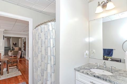 644 Prospect St, Fall River, MA 02720 photo 14