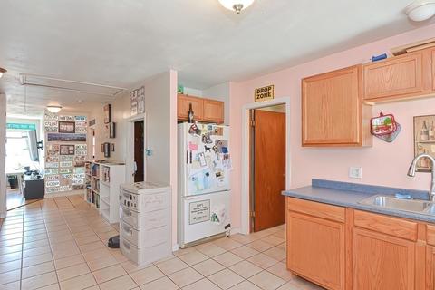 644 Prospect St, Fall River, MA 02720 photo 23