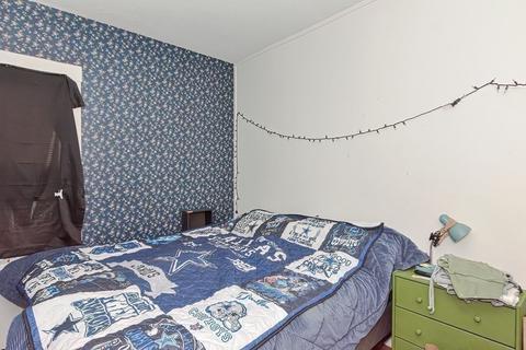644 Prospect St, Fall River, MA 02720 photo 20