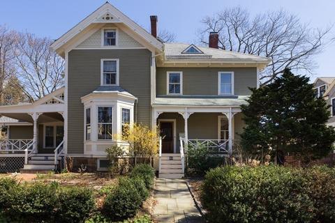 85 Toxteth St, Brookline, MA 02446 photo 2