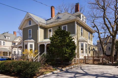 85 Toxteth St, Brookline, MA 02446 photo 1