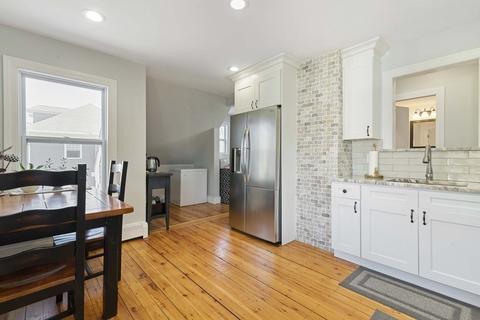 28 Dane St, Beverly, MA 01915 photo 13