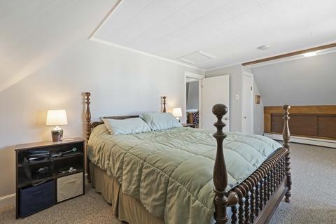 28 Dane St, Beverly, MA 01915 photo 23