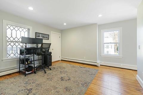 28 Dane St, Beverly, MA 01915 photo 8