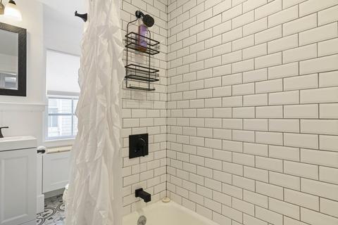 28 Dane St, Beverly, MA 01915 photo 18