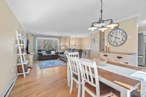 102 Longmeadow Ave, Worcester, MA 01606 photo 12