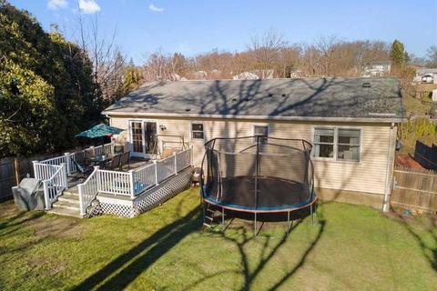 102 Longmeadow Ave, Worcester, MA 01606 photo 38