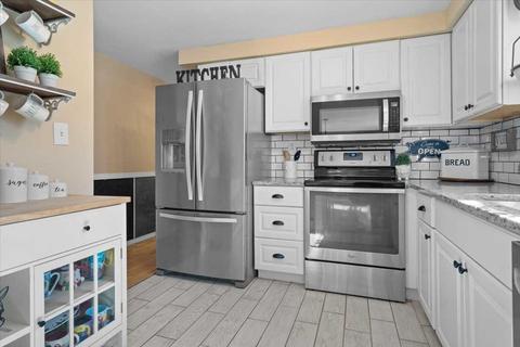 102 Longmeadow Ave, Worcester, MA 01606 photo 10