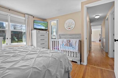 102 Longmeadow Ave, Worcester, MA 01606 photo 18