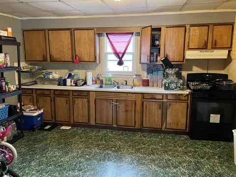 206 Buffinton St, Fall River, MA 02721 photo 25