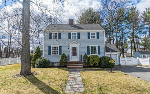 71 Pine Ridge Rd, Reading, MA 01867 photo 1