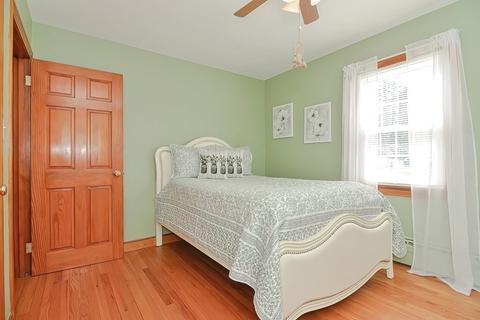 4 Peter St, Uxbridge, MA 01569 photo 20