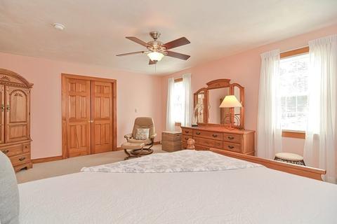 4 Peter St, Uxbridge, MA 01569 photo 26