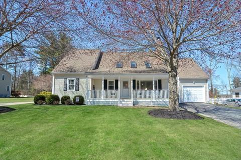 4 Peter St, Uxbridge, MA 01569 photo 1