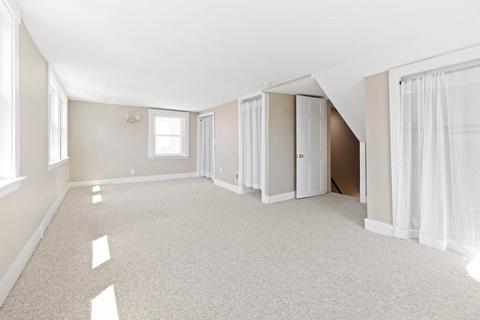 13 Marchant St, Gloucester, MA 01930 photo 14