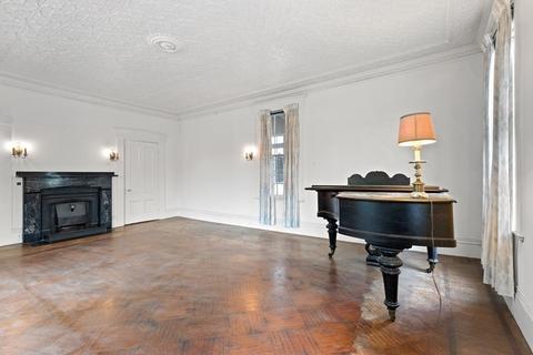 14 Pearl St, Dedham, MA 02026 photo 10