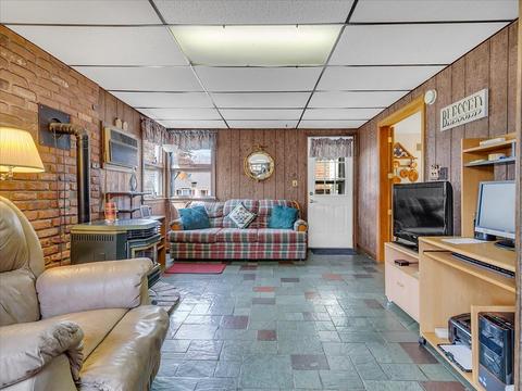11 Barbara Rd, Danvers, MA 01923 photo 5