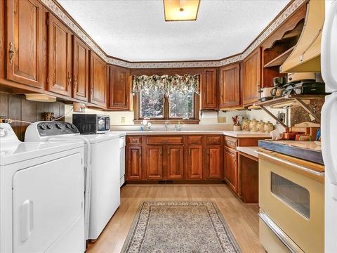 11 Barbara Rd, Danvers, MA 01923 photo 7
